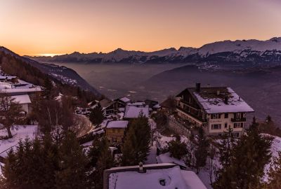Hostellerie d’Orzival mit herrlichem Bergblick